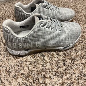 NOBULL Women's Gray Heather Trainers